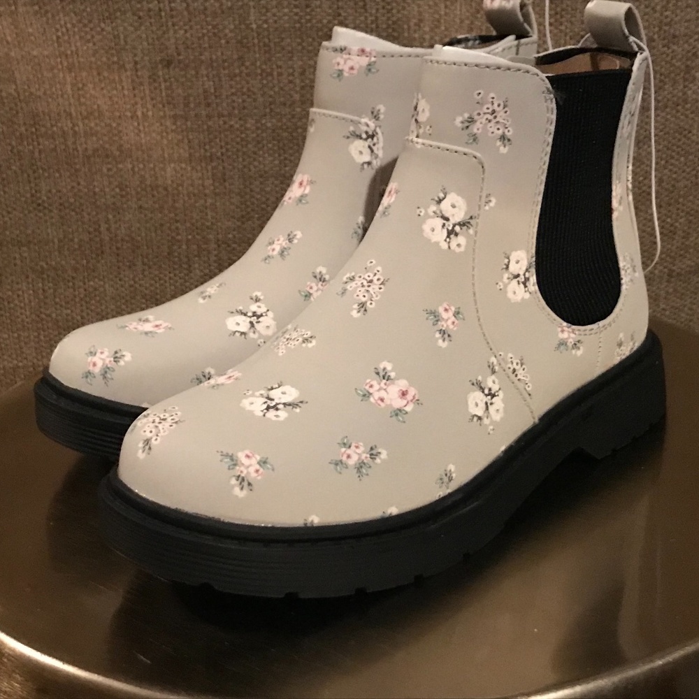 Girls Chelsea Boots